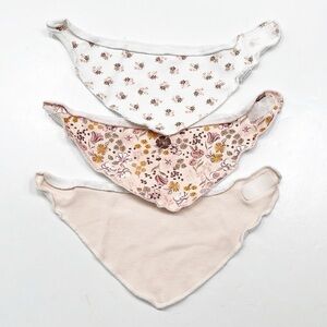 Kyle & Deena baby girl bandana bibs